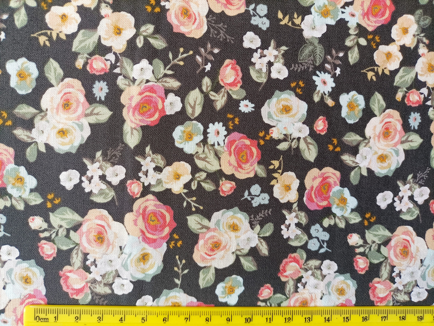 Fat Quarter - Gingham Gardens Floral Charcoal - Riley Blake - Cotton Fabric