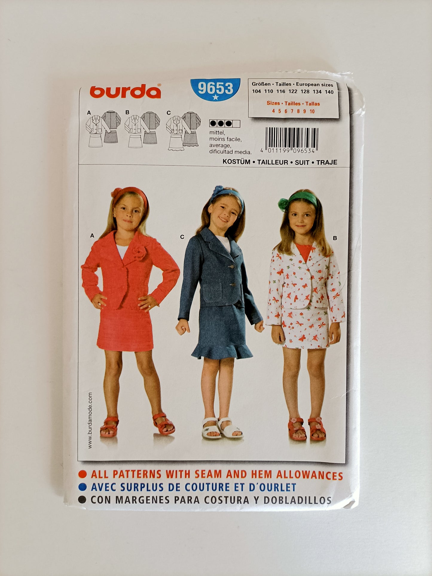 Burda 9653, Kids suit pattern, Size 4 to 10